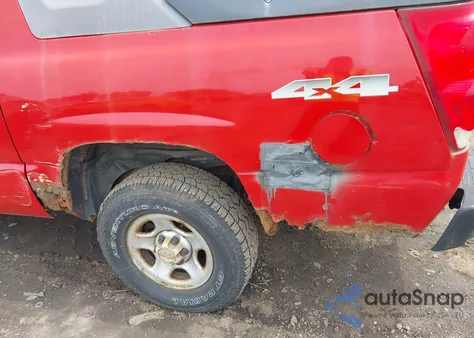 2005 Chevrolet Avalanche K1500 из США, поврежденный, VIN 3GNEK12Z75G160873